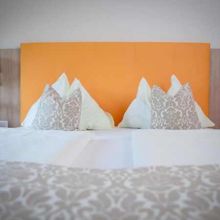 Hotel Restaurant Thadeushof Techelsberg Екстериор снимка