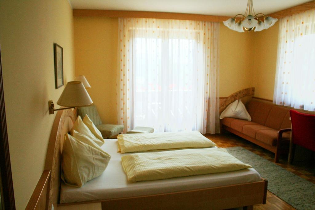 Hotel Restaurant Thadeushof Techelsberg Екстериор снимка
