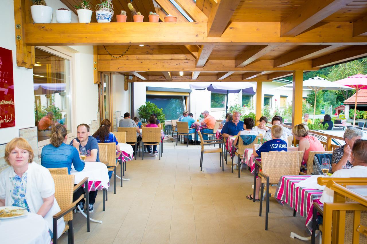 Hotel Restaurant Thadeushof Techelsberg Екстериор снимка