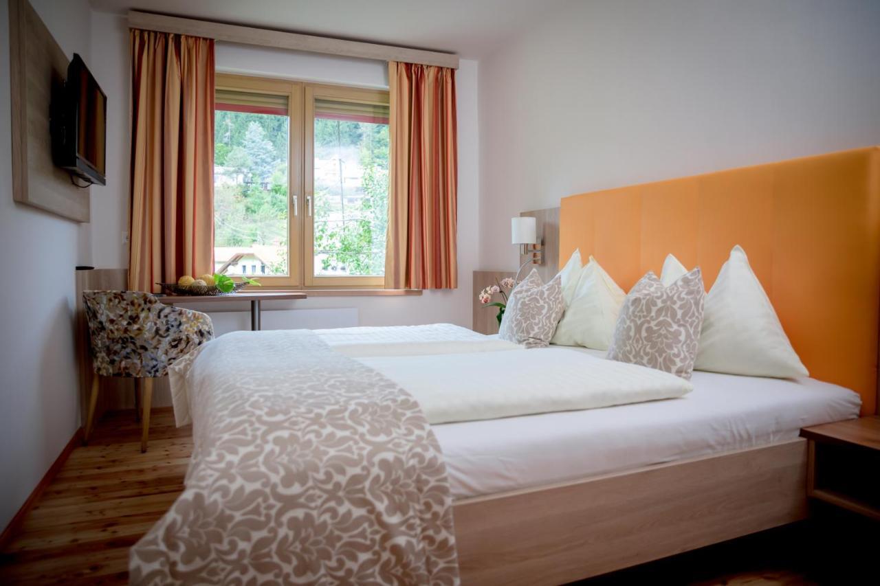 Hotel Restaurant Thadeushof Techelsberg Екстериор снимка