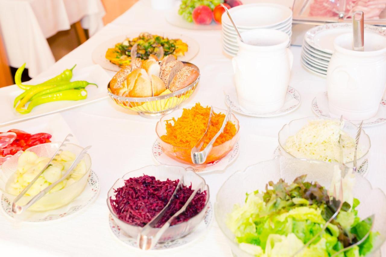 Hotel Restaurant Thadeushof Techelsberg Екстериор снимка
